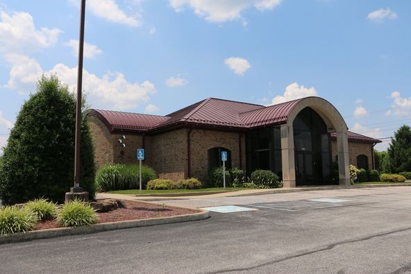 Former Bank Branch Office: 3012 W Parrish Ave, Owensboro, KY 42301